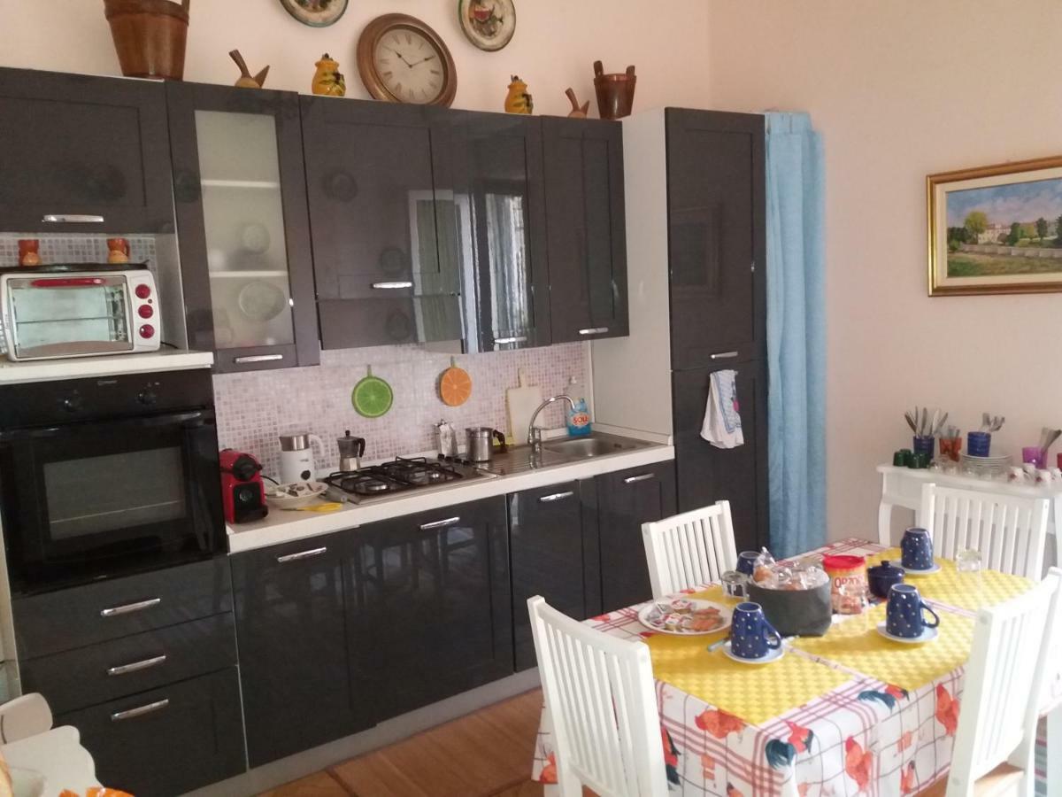 Bed and Breakfast Da Selly Мантуя Экстерьер фото